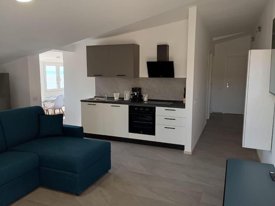 Marco'S House Apartment Focene ภายนอก รูปภาพ