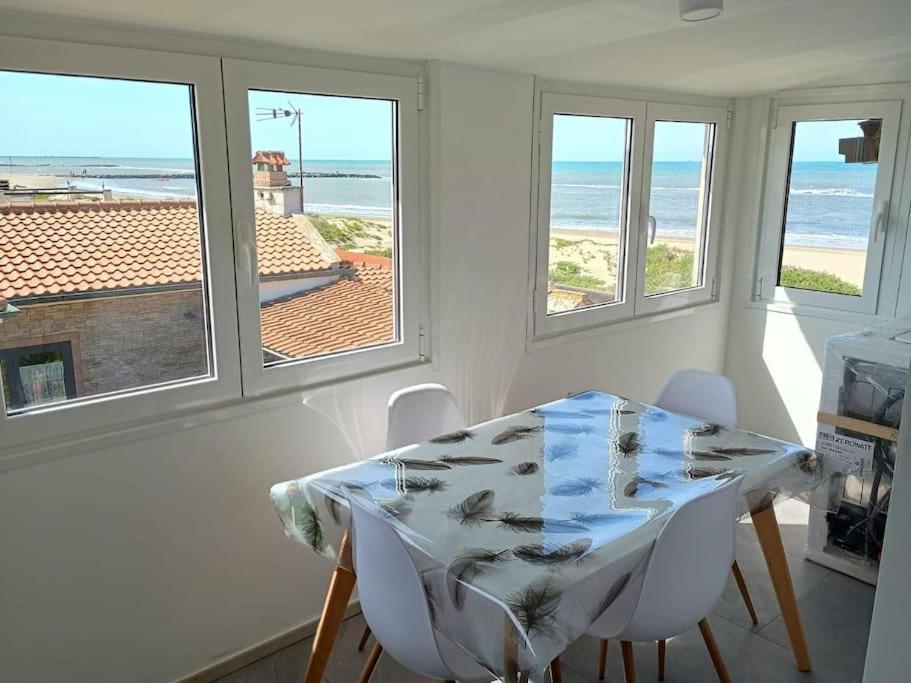 Marco'S House Apartment Focene ภายนอก รูปภาพ